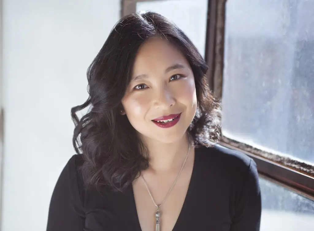 Florence Thum | Psychotherapist and Counsellor